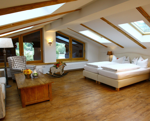Lake-Suite