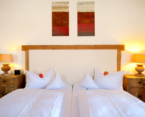 Lakeview-Room
