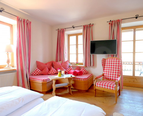Lakeview-Room